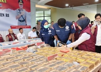 Polda Kalsel Ringkus Kurir Jaringan Fredy Pratama, Begini Kronologinya