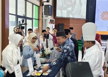Petugas Haji Embarkasi Banjarmasin Resmi Dikukuhkan, Siap Layani Ribuan Jemaah