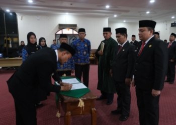 Lantik 11 Pejabat Tinggi Pratama, Wali Kota Tanjungbalai: Tingkatkan Kinerja dan Komitmen Kerja Nyata Yang Terukur Serta Tidak Asal Bapak Senang