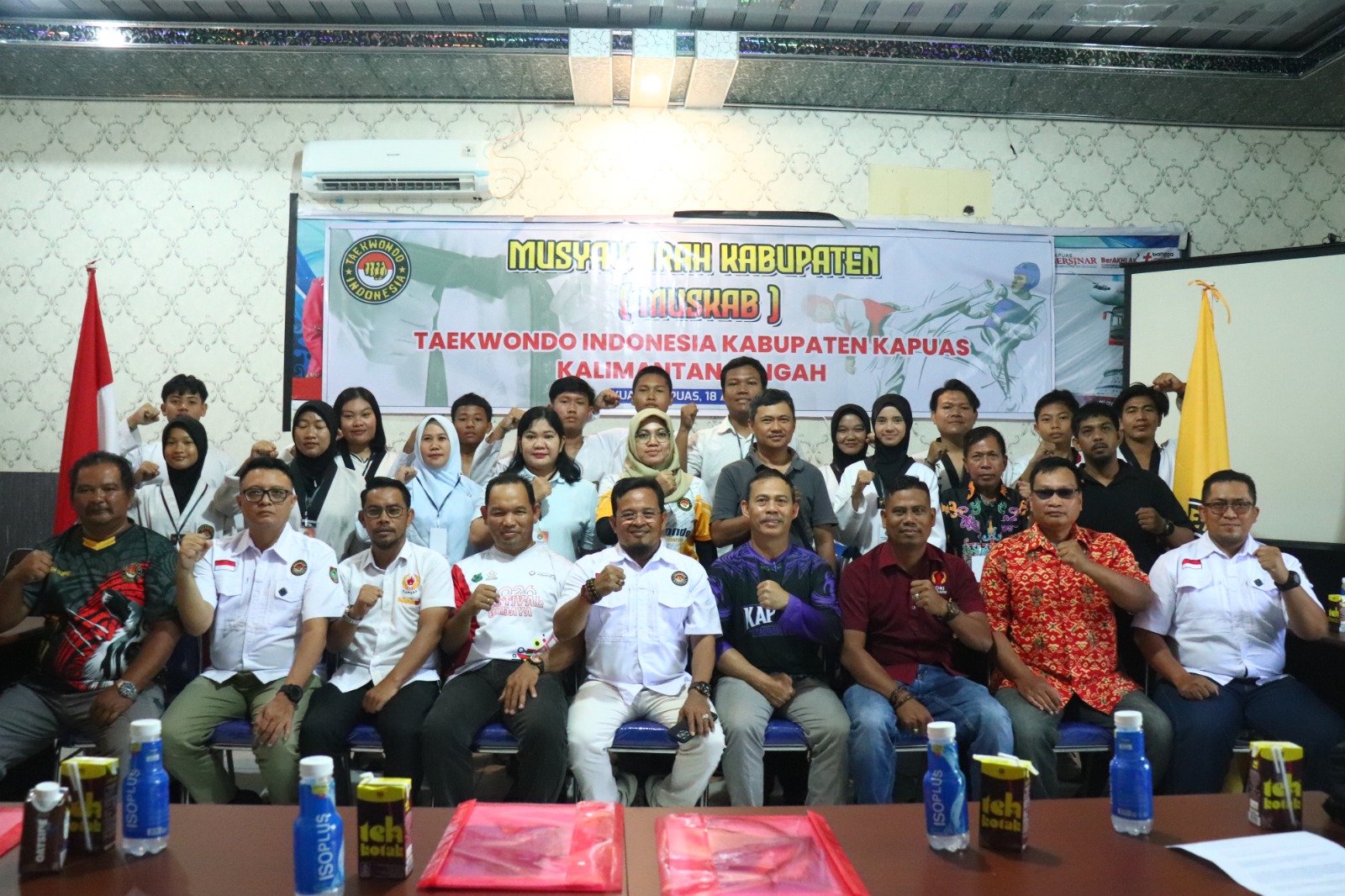 Teras Terpilih Secara Aklamasi Pimpin Taekwondo Indonesia Kabupaten Kapuas