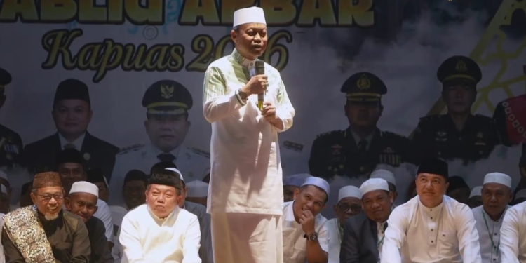 Ribuan Jamaah Hadiri Tablig Akbar 2026 Ustadz Das’ad Latif di Kapuas