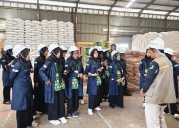 Bulog Kalsel Edukasi Siswa SMK, Kenalkan Peran Jaga Ketahanan dan Swasembada Pangan