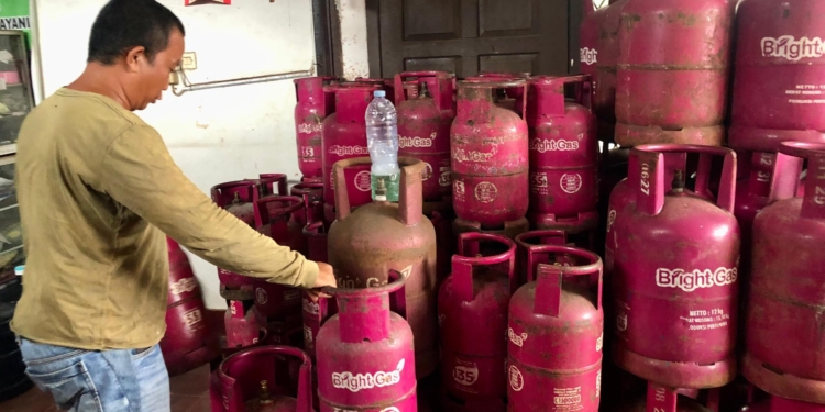 LPG Non-Subsidi Tembus Rp240 Ribu, Harga Melonjak dan Bebani Warga Banjarbaru