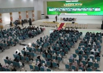 SEMA FTK UIN RIL Gelar Sekolah Legislatif, Rektor Dorong Mahasiswa Peka Isu Strategis dan Perkuat Peran Demokrasi
