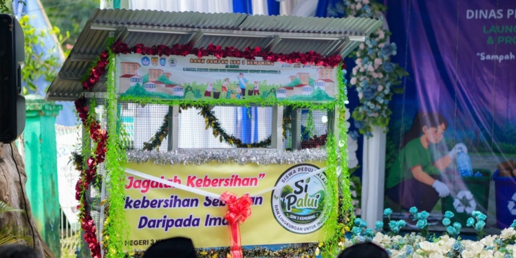 Ubah Sampah Jadi Rupiah, Wali Kota Resmikan Bank Sampah SIPALUI