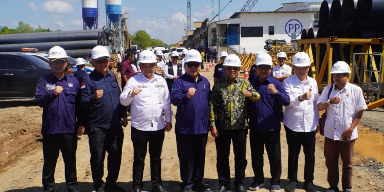 Sinergi Pembangunan, Bupati Kotabaru Hadiri FGD Perkembangan Pembangunan Jembatan Pulau Laut