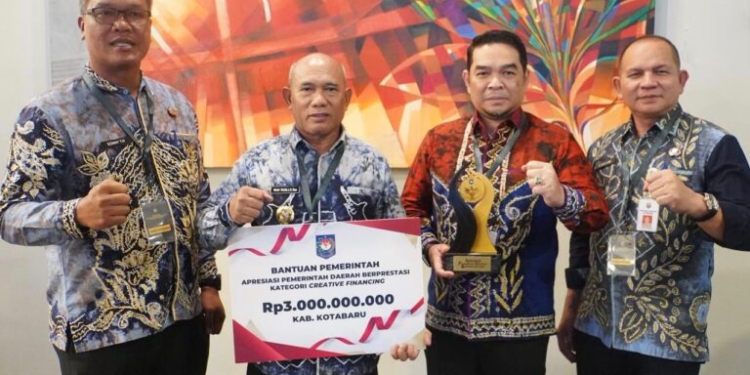 Pemkab Kotabaru Raih Juara 1 Creative Financing Regional II Kalimantan