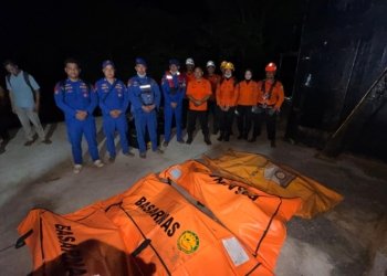 Tim SAR Gabungan Berhasil Evakuasi Empat ABK Terjebak di Ruang Terbatas Sungai Tunjang