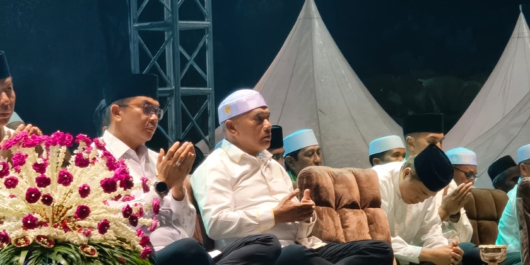 Bupati Kotabaru Hadiri Tabligh Akbar Haul ke-6 H. Andi Arsyad Petta Tahang
