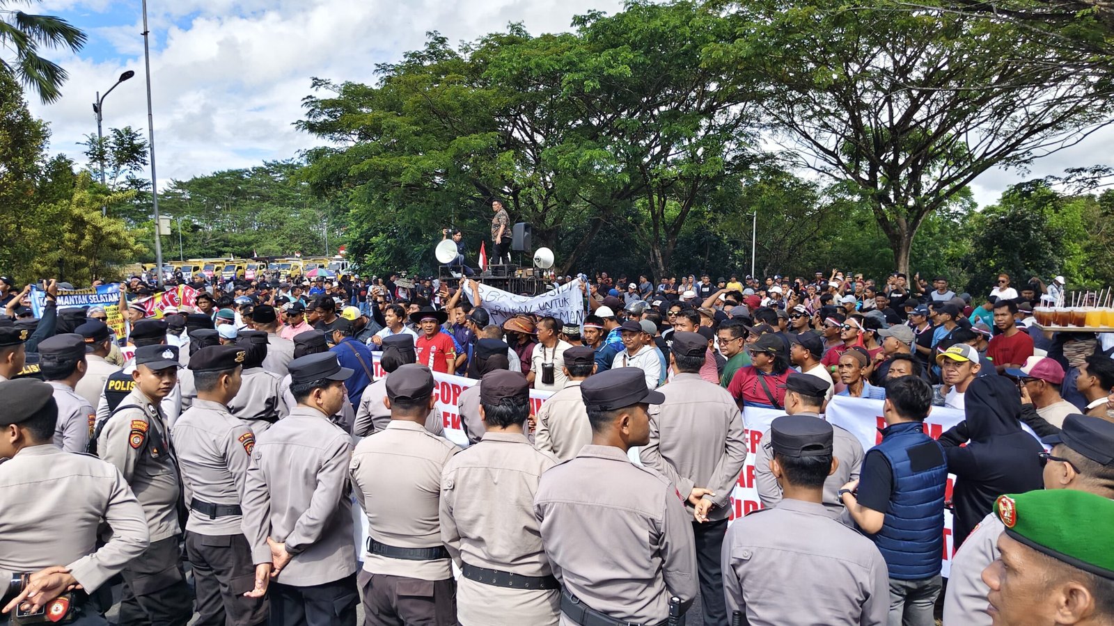 Sekda Kalsel Bentuk Satgas Atasi Kelangkaan Solar dan Pertalite