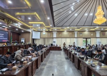 Diduga Jatah Solar Dipangkas Setengah, Dipaksa Beli Harga Selangit Demi Bisa Melaut