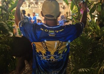 Lautan Biru di Pelaihari, Bobotoh Tanah Laut Rayakan Persib Bandung Cetak Sejarah Hattrick Juara!
