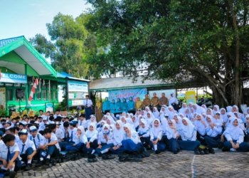 B2SA Goes to School Edukasi Pelajar Banjar Terapkan Pola Makan Sehat Sejak Dini