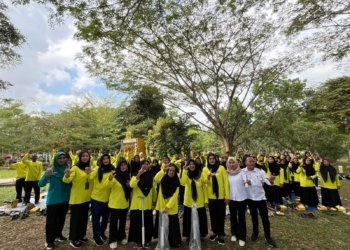 Belajar Sambil Menikmati Alam, Puluhan Lansia Banjar Ikuti Outdoor Learning di Kebun Raya Banua