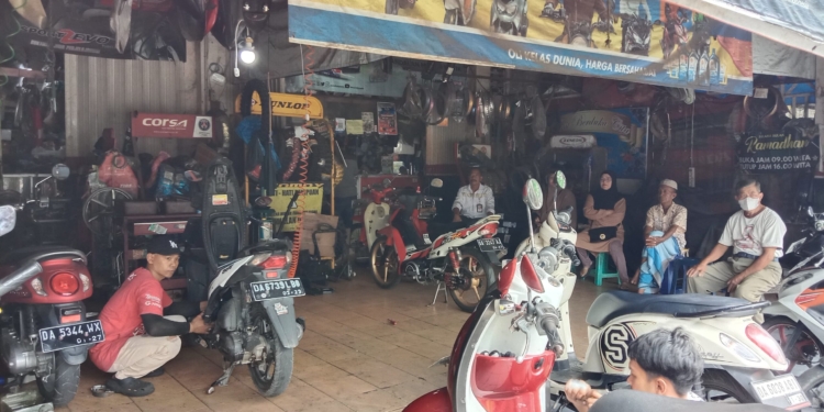 Harga Oli Naik! Pengendara Mulai Keluhkan Biaya Perawatan Motor