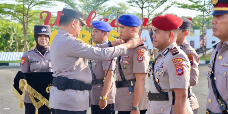 Polres Tanah Bumbu Gelar Sertijab Sejumlah Pejabat Utama dan Kapolsek, Ini Daftar Pejabat Baru