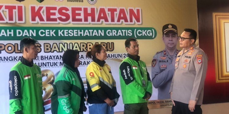 Ojol Banjarbaru Ikut Donor Darah di Hari Bhayangkara, Hamidi: Kami Siap Jadi Mitra Polri