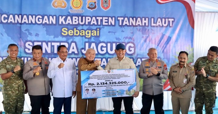 Pemprov Kalsel Salurkan Bantuan Pertanian Rp2,4 Miliar, Tanah Laut Dipacu Jadi Sentra Jagung
