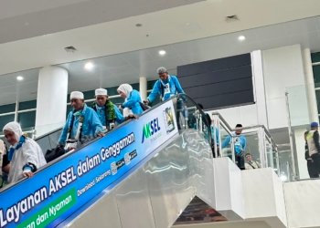 Selesai Tunaikan Ibadah Haji, Jemaah Kloter 1 Tiba di Bandara Internasional Syamsudin Noor
