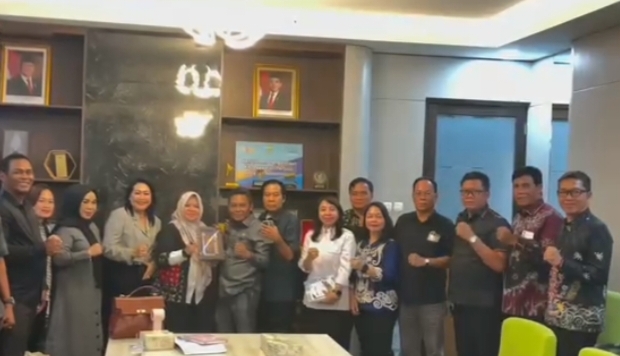 Pansus II DPRD Kapuas Kunjungi DLH Provinsi Jawa Barat dan Dinas Perkim