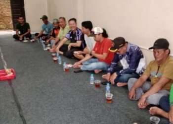 Dengar Langsung Keluhan Warga, Wakil Ketua II DPRD Balangan Gelar Sosialisasi di Batu Piring