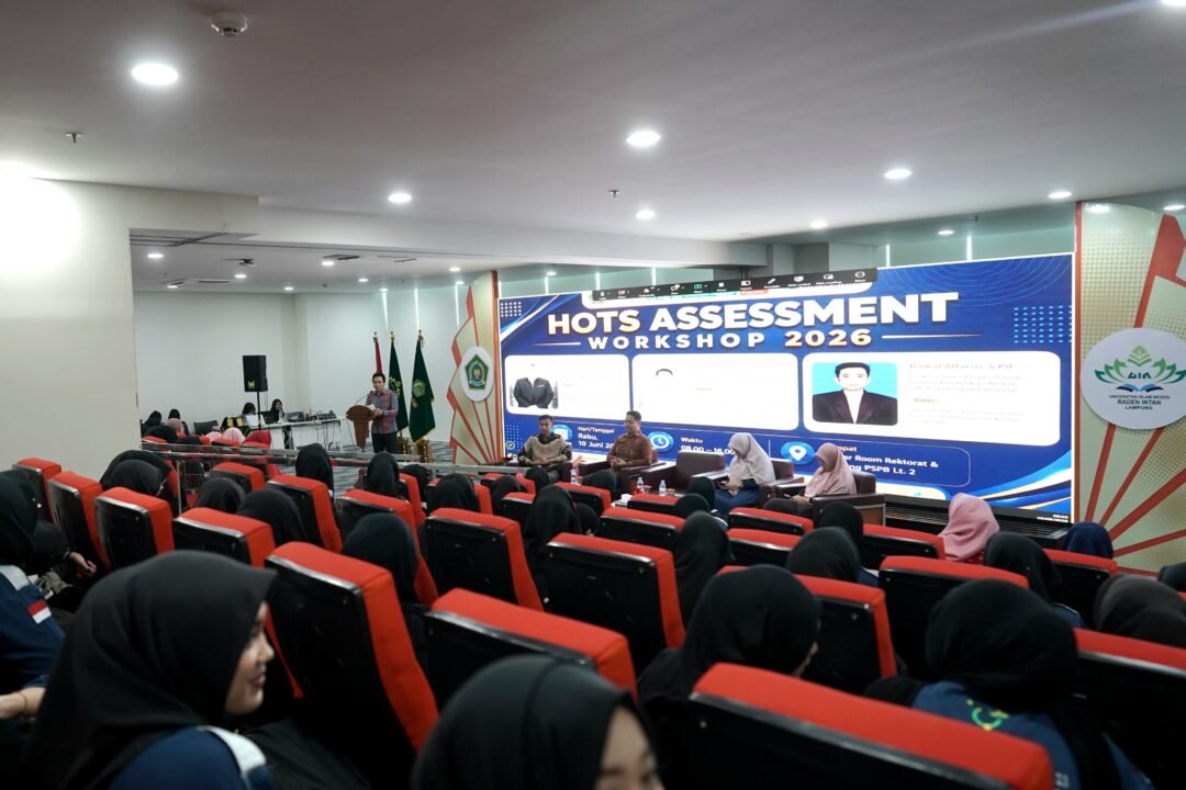 PSPB UIN Raden Intan Lampung Perkuat Kompetensi Calon Guru Lewat Workshop Asesmen HOTS