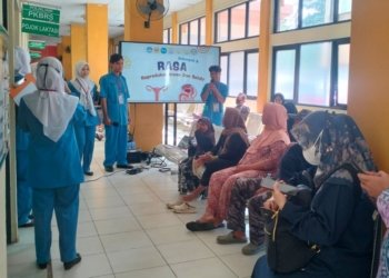 Mahasiswa Profesi Ners FKIK ULM Edukasi Pentingnya Kesehatan Reproduksi di RSUD Ratu Zalecha