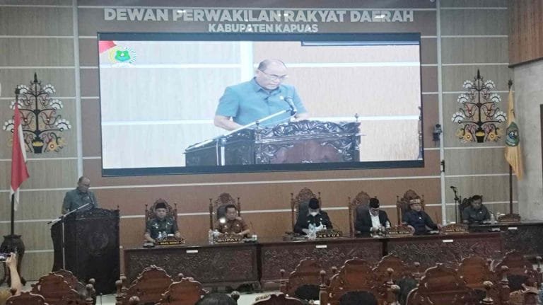 Fraksi PAN DPRD Kapuas Setujui Raperda Tentang Pertanggungjawaban Pelaksanaan APBD Tahun Anggaran 2025