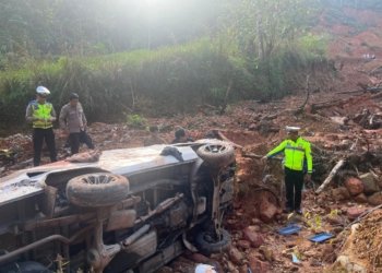 Out of Control di Jalur Sibolga – Tarutung, L300 Ringsek Masuk Jurang 60 Meter