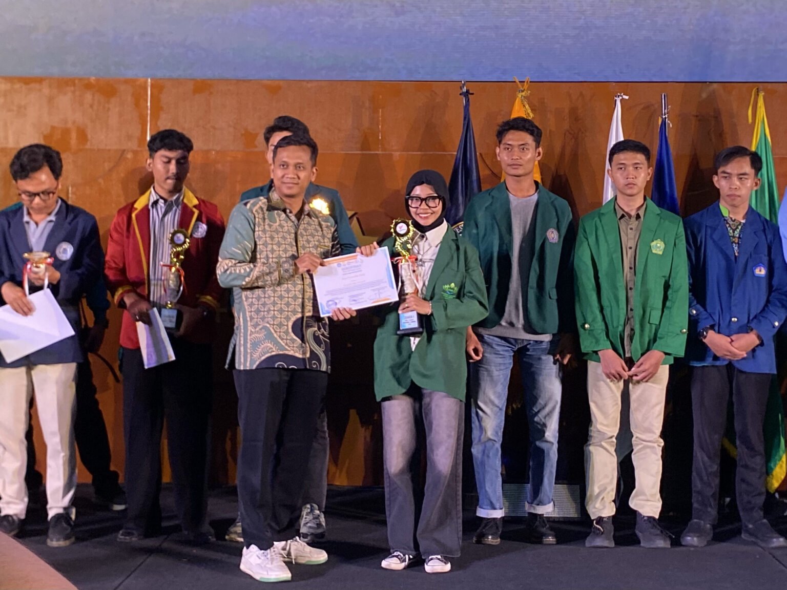 Mahasiswi UIN Raden Intan Lampung Wakili Lampung di PEKSIMINAS 2026, Angkat Harmoni Kehidupan Nelayan Lewat Lensa Kamera