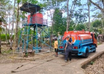 Penyaluran Air Bersih BPBD Banjar Jadi Solusi Darurat bagi Warga Pingaran Ulu yang Dilanda Krisis Air