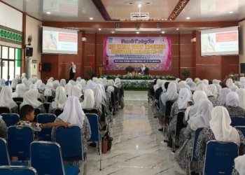 Peringati HUT ke-75 IBI, Ratusan Bidan Kabupaten Banjar Perkuat Komitmen Turunkan Angka Kematian Ibu dan Bayi Menuju Generasi Emas 2045