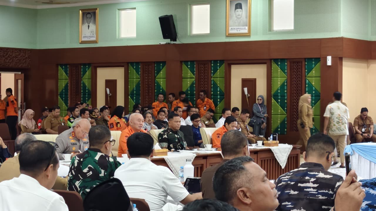 Pemprov Kalsel Tetapkan Status Siaga Karhutla, Gubernur Prioritaskan Pengamanan Ring 1 Bandara