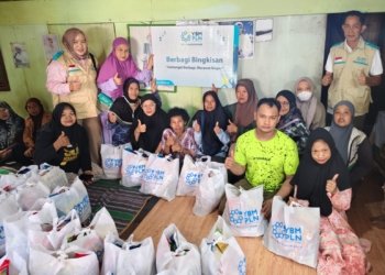 Hadirkan Energi Kebaikan, YBM PLN Berbagi untuk Penyandang Disabilitas di Banjarmasin