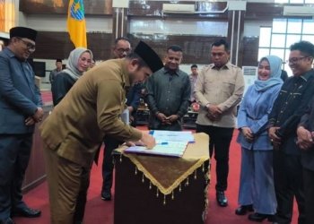 DPRD Kotabaru Sahkan Dua Buah Raperda dalam Rapat Paripurna Masa Persidangan III