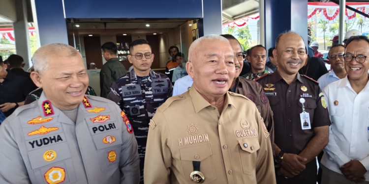 Muhidin Tinjau PLTU Asam-Asam, PLN Pastikan Tranfer Daya Mulai 5 Agustus Malam