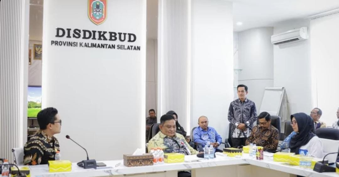 Komisi I DPRD Tanah Bumbu Fasilitasi 10 Kepala SMAN Mengadu ke Disdikbud Kalsel