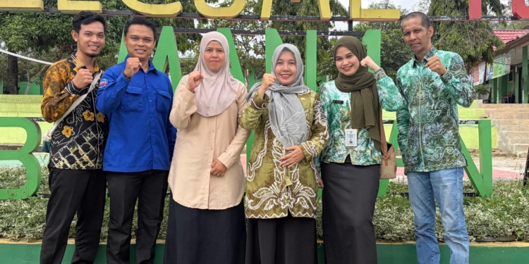 Sinergi MAN 1 Balangan dan Dukcapil Perkuat Layanan Administrasi Kependudukan bagi Siswa