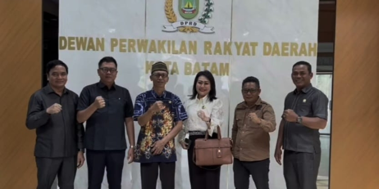 Komisi I DPRD Kapuas Konsultasi dan Koordinasi ke Kota Batam