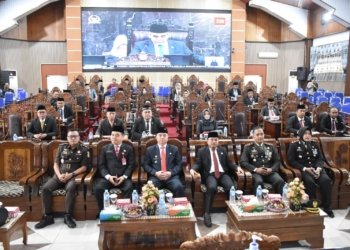 DPRD Kapuas Ikuti Agenda Kenegaraan melalui Sidang Paripurna Istimewa