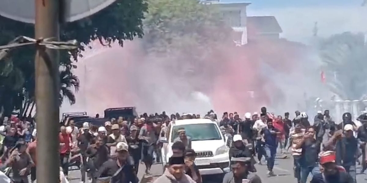 Peringatan Hari Damai Aceh Ke-21 di Masjid Raya Baiturrahman Ricuh!