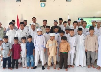 Peduli Pendidikan, YBM PLN Bantu 58 Santri Yatim dan Dhuafa di Palangka Raya