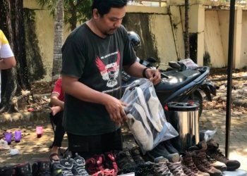 Jual Sepatu untuk Relawan Karhutla, Aksi Donasi di Banjarbaru Raup Rp9 Juta