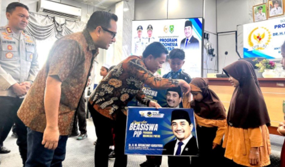 Beasiswa Jadi Jalan Panjang Balangan Mencetak SDM Unggul, 3.800 Mahasiswa Telah Terfasilitasi Program 1.000 Sarjana