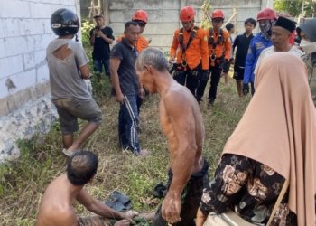 Terjepit di Dalam Sumur, Pria 53 Tahun Berhasil Dievakuasi Tim SAR dalam Kondisi Selamat