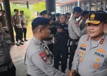 Ratusan Pasukan Brimob Lintas Provinsi Diterjunkan Tembus Kepungan Asap