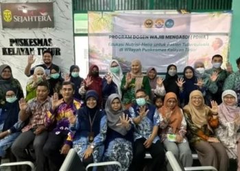 Tim FKIK ULM Inisiasi Edukasi Paparan Sinar Matahari dan Gizi di Puskesmas Kelayan Timur