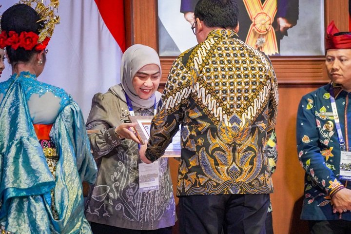Kota Banjarbaru Raih Penghargaan Indeks Keinsinyuran Daerah 2026 di Tingkat Nasional