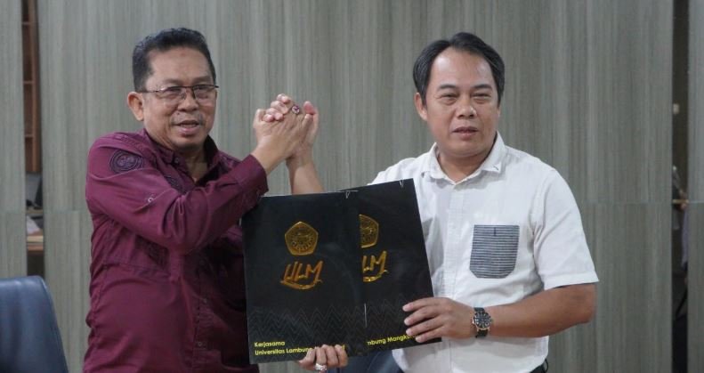 Sentuhan Semangat Kemerdekaan Warnai Sinergi ULM dan Kampus Teologi Tertua di Kalimantan