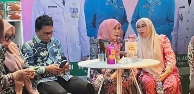 Dorong Daya Saing Dan Pasar Nasional, Kreatifitas Perajin Balangan Unjuk Gigi Di Expo Kalsel 2026